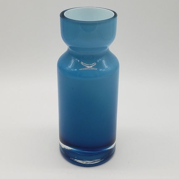 MCM Retro Blue Opal White Cased Scandinavian Art Glass Bud Vase - Picture 4 of 11